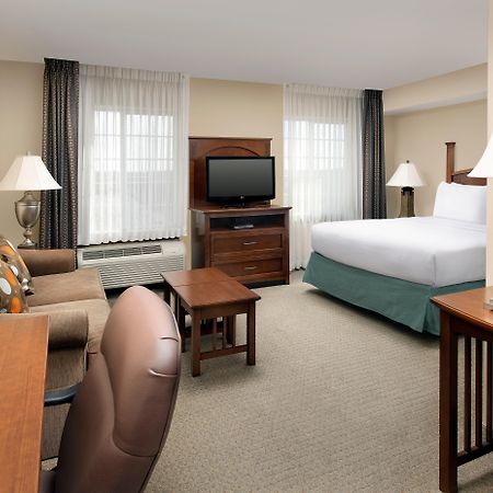 Staybridge Suites North Brunswick, An Ihg Hotel Экстерьер фото