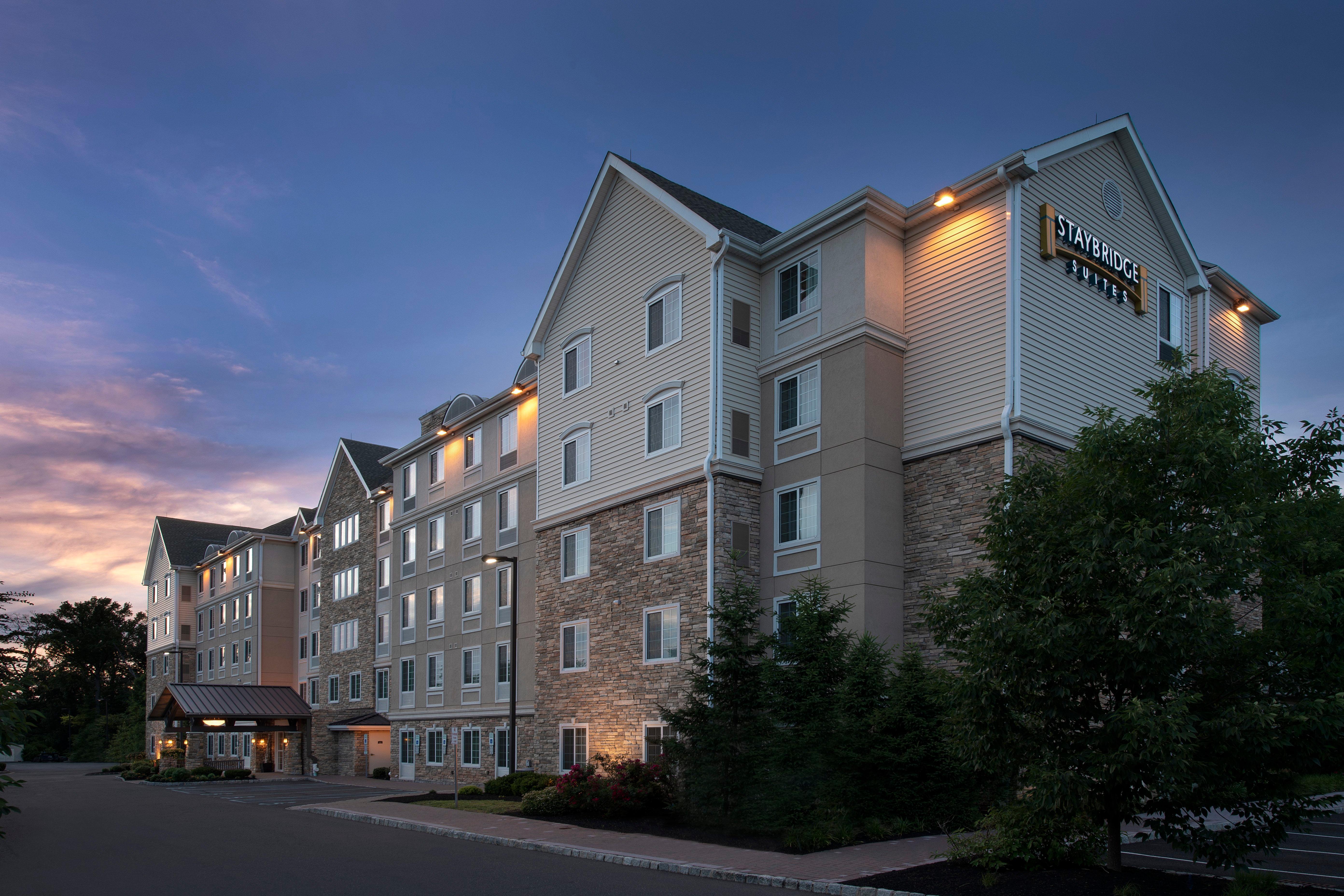 Staybridge Suites North Brunswick, An Ihg Hotel Экстерьер фото